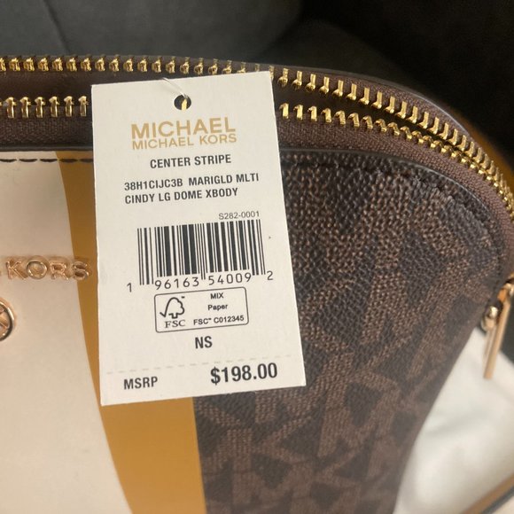 Micheal Kors Medium Dome Crossbody Purse - Picture 3 of 3